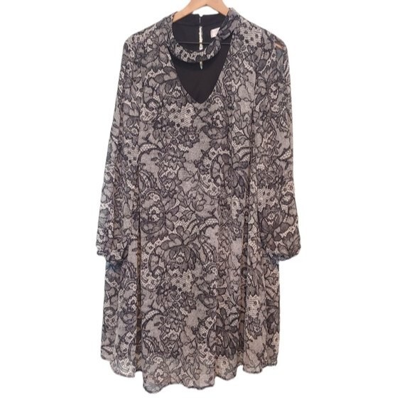 Signature by Robbie Bee Black & White Lace Print Cutout Sleeve Dress Size 18W - Picture 1 of 6